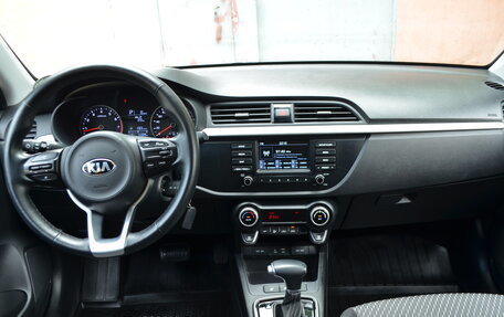 KIA Rio IV, 2020 год, 1 620 000 рублей, 10 фотография