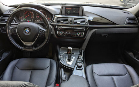 BMW 3 серия, 2018 год, 1 949 900 рублей, 10 фотография