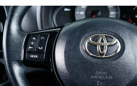 Toyota Vitz, 2017 год, 999 000 рублей, 15 фотография
