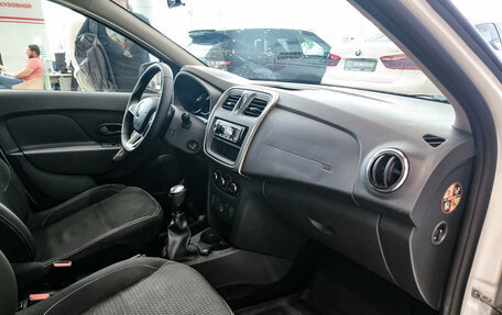 Renault Logan II, 2021 год, 1 050 000 рублей, 15 фотография
