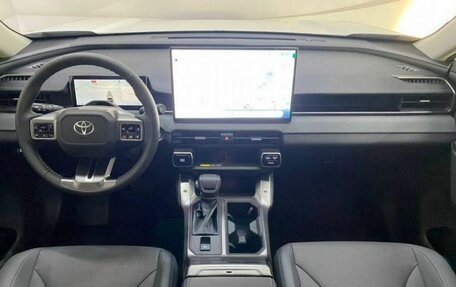Toyota RAV4, 2026 год, 4 239 000 рублей, 9 фотография