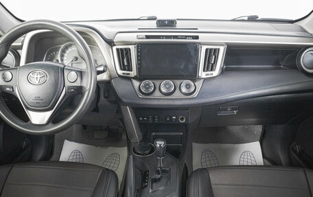 Toyota RAV4, 2015 год, 1 979 000 рублей, 14 фотография