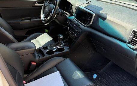KIA Sportage IV рестайлинг, 2020 год, 2 500 000 рублей, 6 фотография
