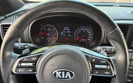 KIA Sportage IV рестайлинг, 2020 год, 2 500 000 рублей, 10 фотография