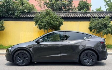 Tesla Model Y I, 2026 год, 6 354 100 рублей, 3 фотография
