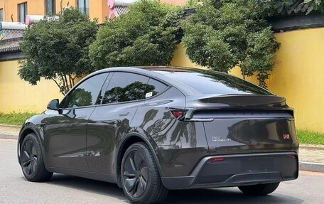 Tesla Model Y I, 2026 год, 6 354 100 рублей, 4 фотография