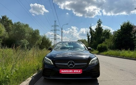 Mercedes-Benz C-Класс, 2019 год, 2 470 000 рублей, 2 фотография