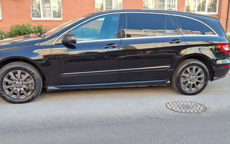 Mercedes-Benz R-Класс, 2012 год, 1 490 000 рублей, 3 фотография