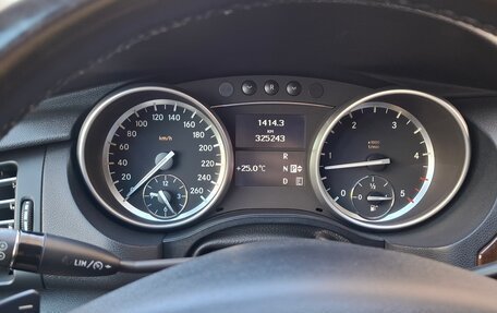 Mercedes-Benz R-Класс, 2012 год, 1 490 000 рублей, 8 фотография