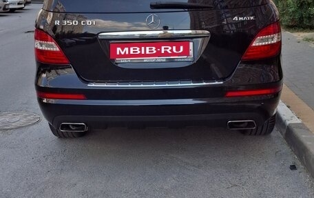Mercedes-Benz R-Класс, 2012 год, 1 490 000 рублей, 6 фотография