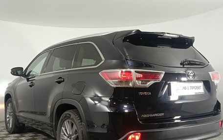 Toyota Highlander III, 2014 год, 2 590 000 рублей, 5 фотография