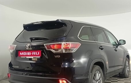Toyota Highlander III, 2014 год, 2 590 000 рублей, 7 фотография