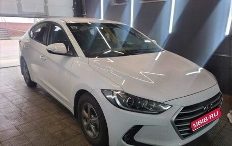 Hyundai Avante, 2018 год, 1 300 000 рублей, 1 фотография