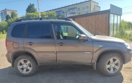 Chevrolet Niva I рестайлинг, 2014 год, 390 000 рублей, 5 фотография