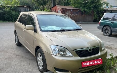 Toyota Corolla, 2004 год, 420 000 рублей, 2 фотография