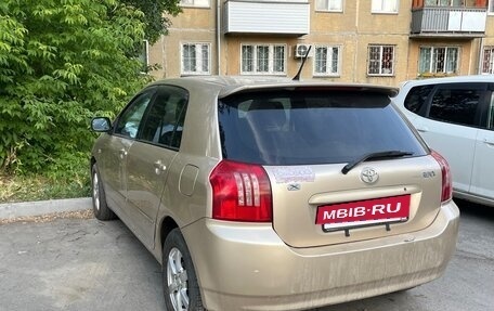 Toyota Corolla, 2004 год, 420 000 рублей, 4 фотография