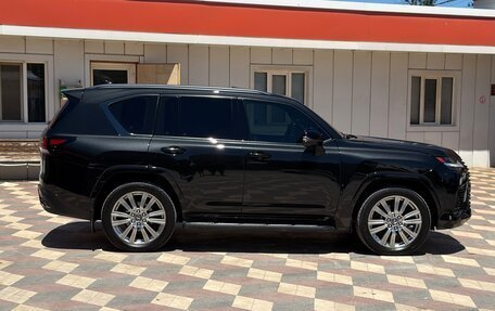 Lexus LX, 2022 год, 13 700 000 рублей, 2 фотография