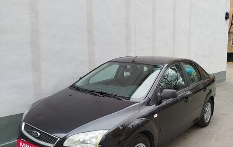 Ford Focus II рестайлинг, 2005 год, 300 000 рублей, 2 фотография