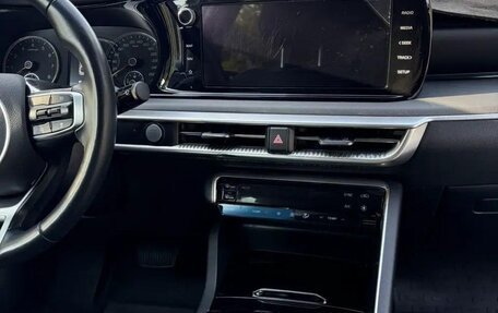 KIA K5, 2021 год, 2 166 000 рублей, 9 фотография