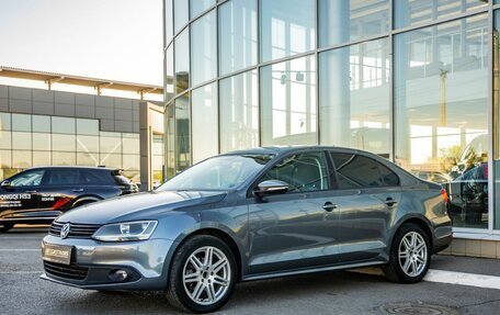 Volkswagen Jetta VI, 2014 год, 990 000 рублей, 3 фотография