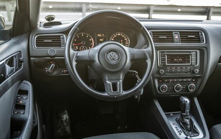 Volkswagen Jetta VI, 2014 год, 990 000 рублей, 15 фотография