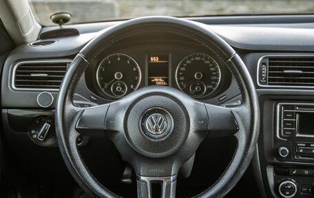 Volkswagen Jetta VI, 2014 год, 990 000 рублей, 18 фотография