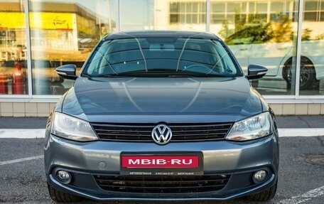 Volkswagen Jetta VI, 2014 год, 990 000 рублей, 2 фотография