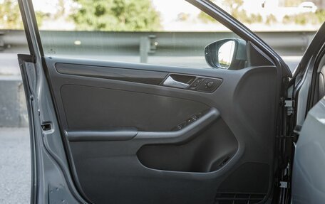 Volkswagen Jetta VI, 2014 год, 990 000 рублей, 24 фотография