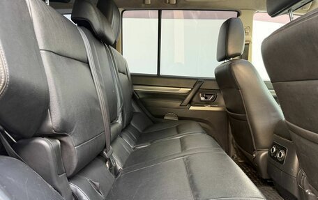 Mitsubishi Pajero IV, 2014 год, 2 200 111 рублей, 11 фотография