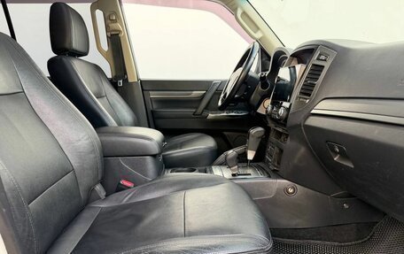 Mitsubishi Pajero IV, 2014 год, 2 200 111 рублей, 10 фотография