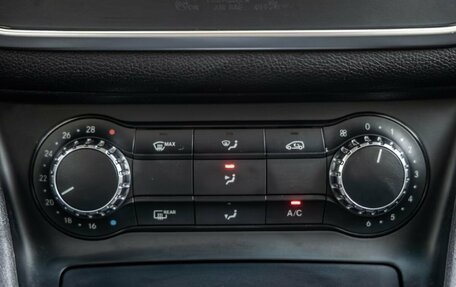 Mercedes-Benz GLA, 2015 год, 1 878 000 рублей, 29 фотография
