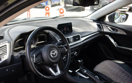Mazda 3, 2018 год, 1 728 000 рублей, 11 фотография