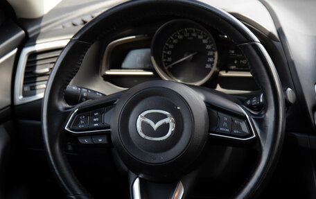 Mazda 3, 2018 год, 1 728 000 рублей, 13 фотография