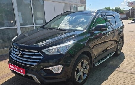 Hyundai Santa Fe III рестайлинг, 2014 год, 1 800 000 рублей, 1 фотография