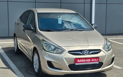 Hyundai Solaris II рестайлинг, 2012 год, 800 000 рублей, 1 фотография
