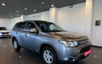 Mitsubishi Outlander III рестайлинг 3, 2013 год, 1 750 000 рублей, 1 фотография