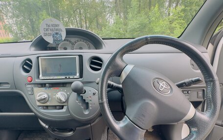 Toyota Sienta I, 2011 год, 790 000 рублей, 7 фотография