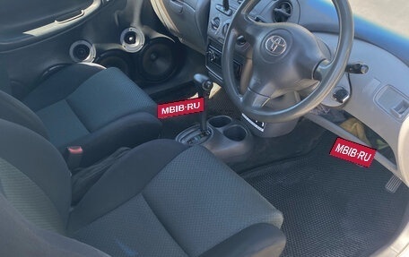 Toyota Vitz, 2002 год, 300 000 рублей, 11 фотография