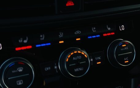Volkswagen Jetta VII, 2020 год, 2 160 000 рублей, 18 фотография