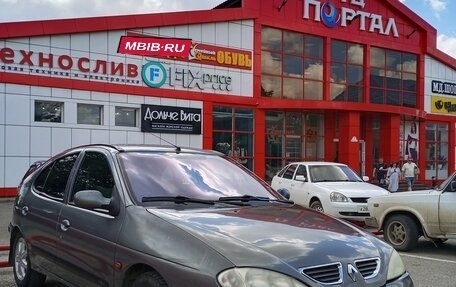 Renault Megane II, 2001 год, 375 000 рублей, 3 фотография