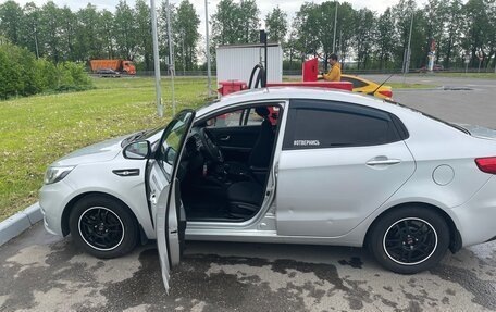 KIA Rio III рестайлинг, 2016 год, 900 000 рублей, 5 фотография