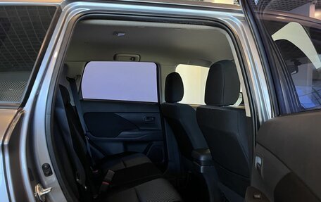Mitsubishi Outlander III рестайлинг 3, 2013 год, 1 750 000 рублей, 23 фотография
