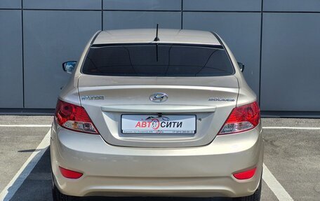 Hyundai Solaris II рестайлинг, 2012 год, 800 000 рублей, 6 фотография