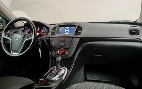 Opel Insignia II рестайлинг, 2011 год, 549 000 рублей, 13 фотография