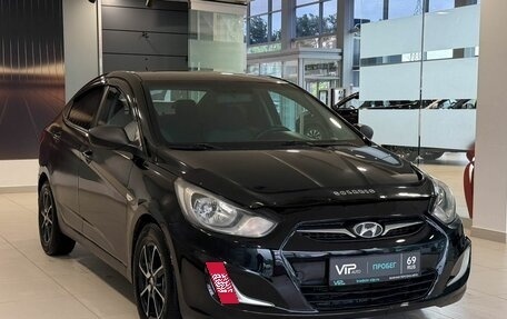 Hyundai Solaris II рестайлинг, 2013 год, 567 000 рублей, 3 фотография