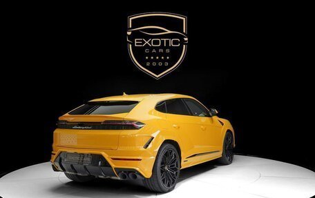 Lamborghini Urus I, 2025 год, 32 000 000 рублей, 2 фотография