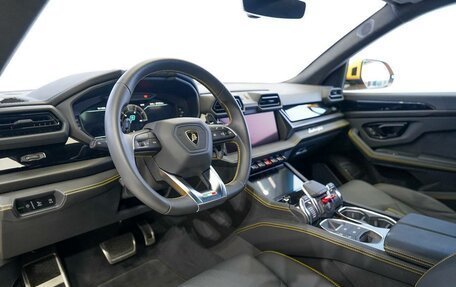 Lamborghini Urus I, 2025 год, 32 000 000 рублей, 6 фотография