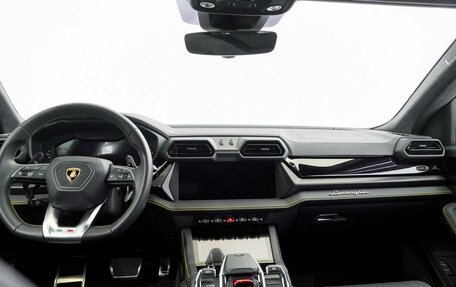 Lamborghini Urus I, 2025 год, 32 000 000 рублей, 8 фотография