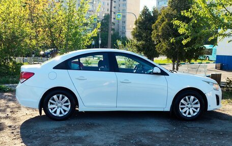 Chevrolet Cruze II, 2015 год, 800 000 рублей, 6 фотография