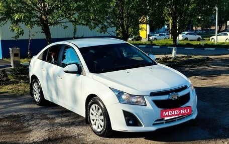 Chevrolet Cruze II, 2015 год, 800 000 рублей, 7 фотография